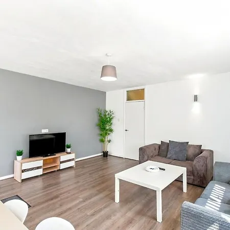 3br Duplex - Uni - Leeds (West Yorkshire)