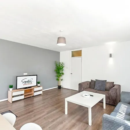 3br Duplex - Uni - Leeds (West Yorkshire)