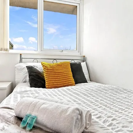 Apartment 3br Duplex - Uni - *