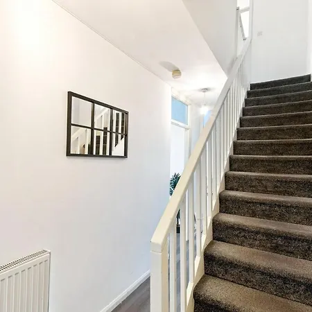 Apartment 3br Duplex - Uni - *
